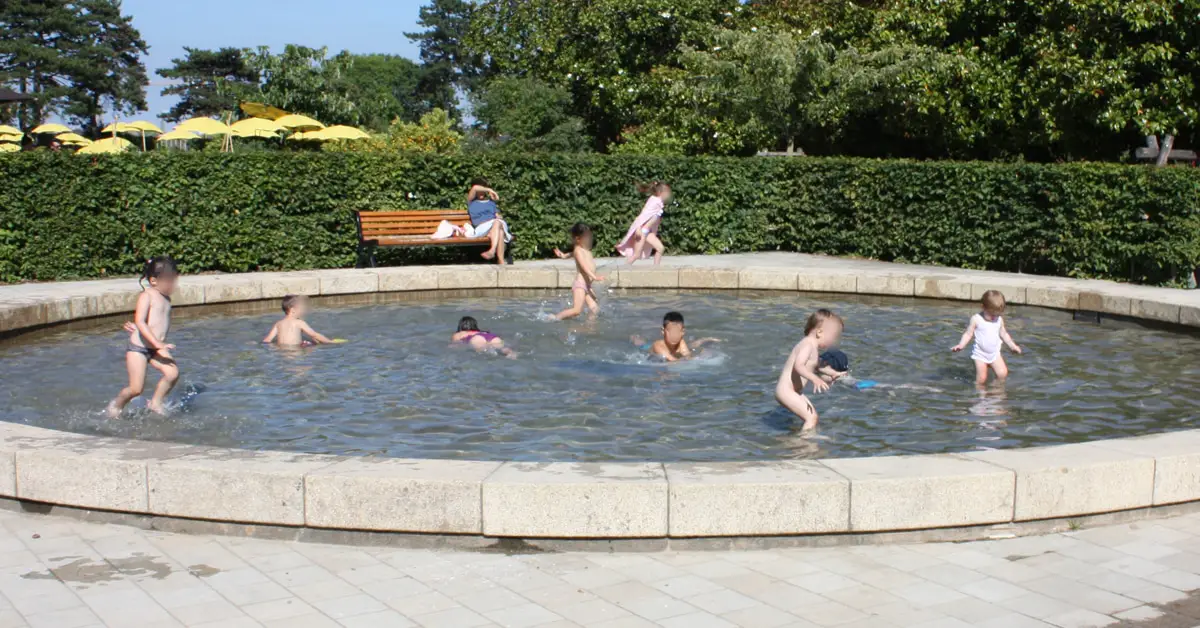 Pataugeoires, bassins, jeux d'eau // Nantes