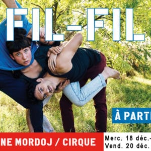 3 artistes entremélés ensemble