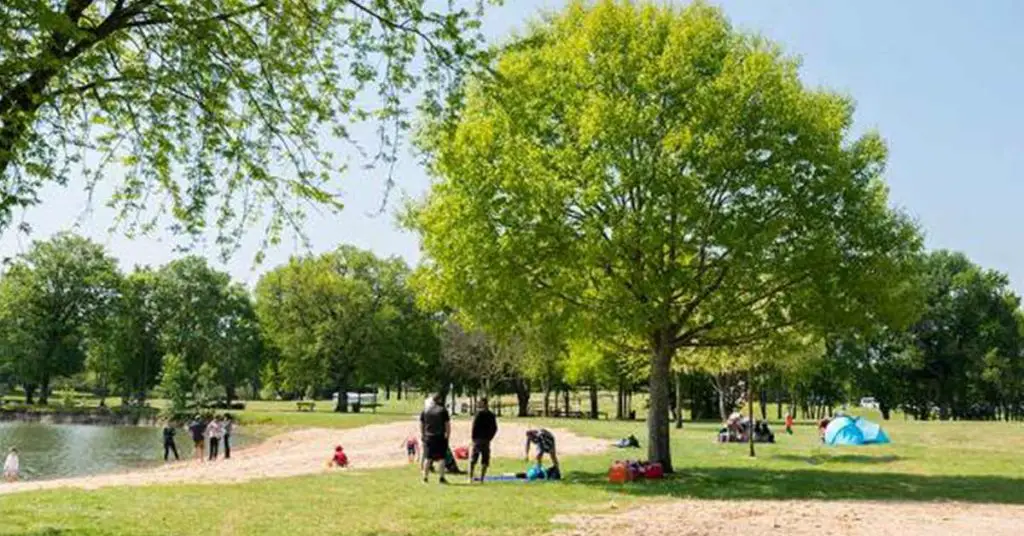 SaintPhilbert de Grand Lieu Parc et base de loisirs de la Boulogne & baignade RDVLudique