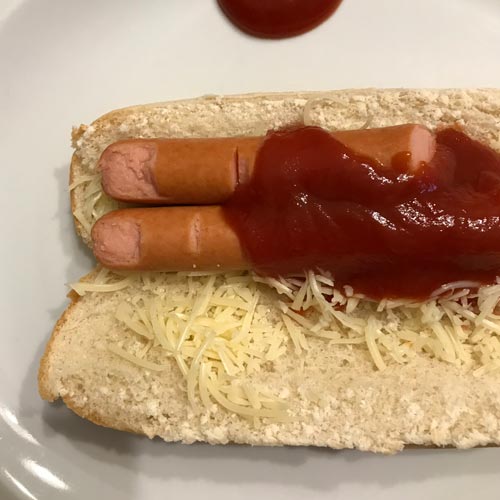 recette pour halloween - enfant -saucisse hot dog